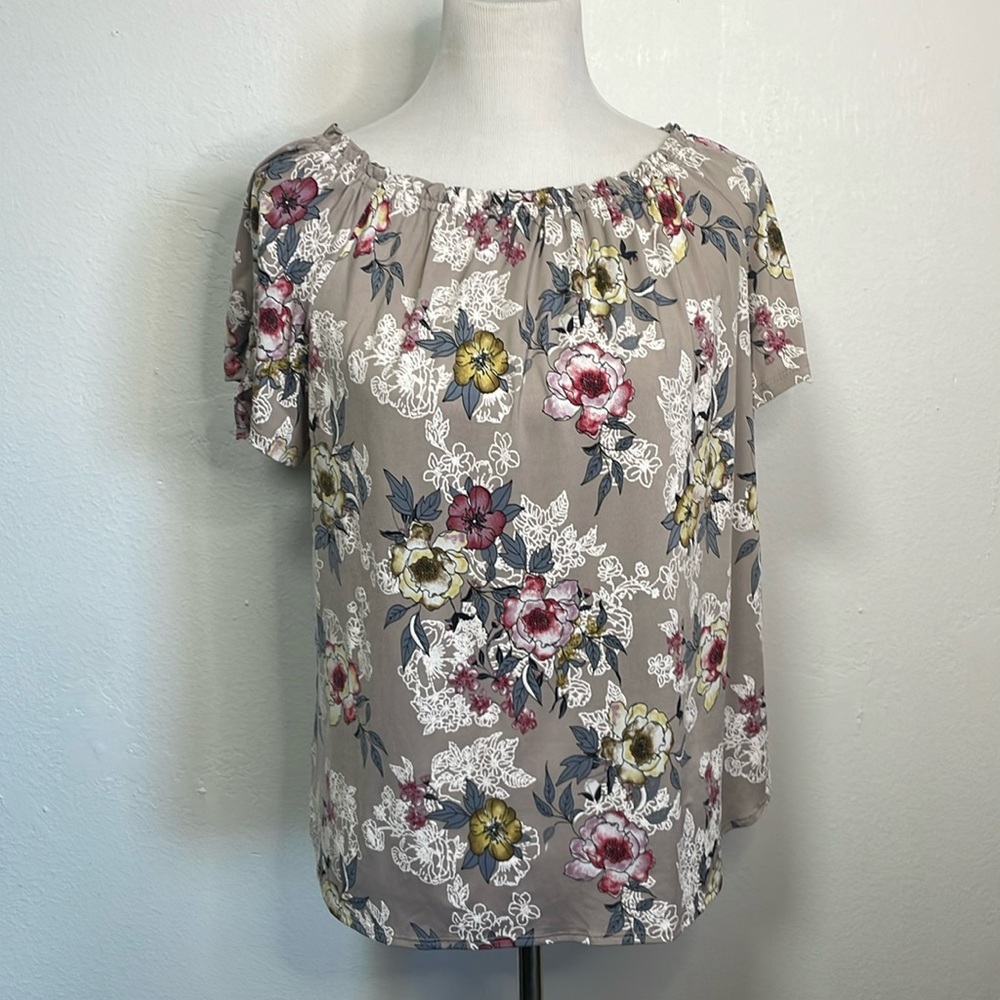 PerSeption Concept Women’s Short Sleeve Taupe Floral Print Top Size Large